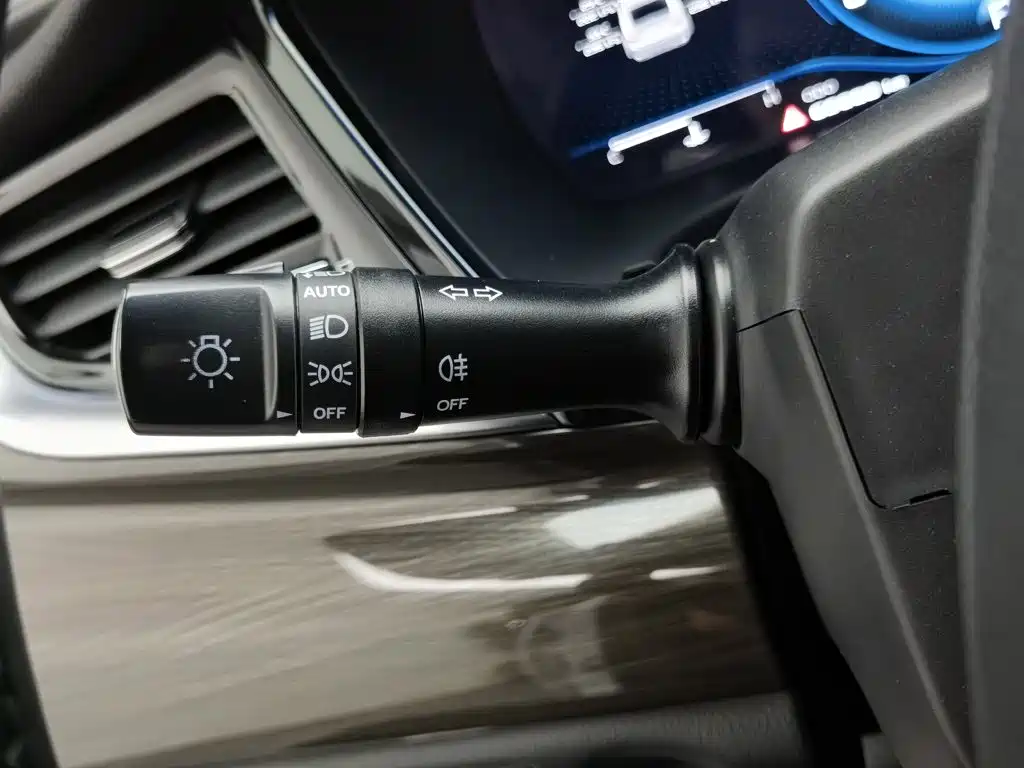 Geely Borui 2021 2021 1.8T Pilot Edition+