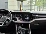 Фото 7 - Volkswagen Touareg