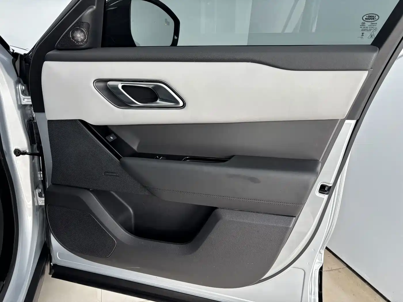 Land Rover Range Rover Velar 2024 2024 Dynamic HSE