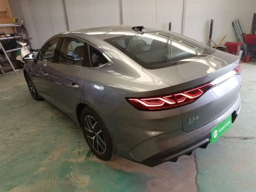 BYD Qin L 2025 DM-i Smart Drive 80KM Premium фото 5