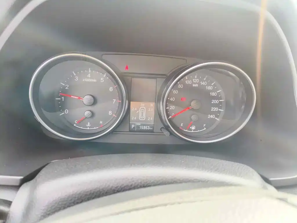 Фото 4 - Haval M6