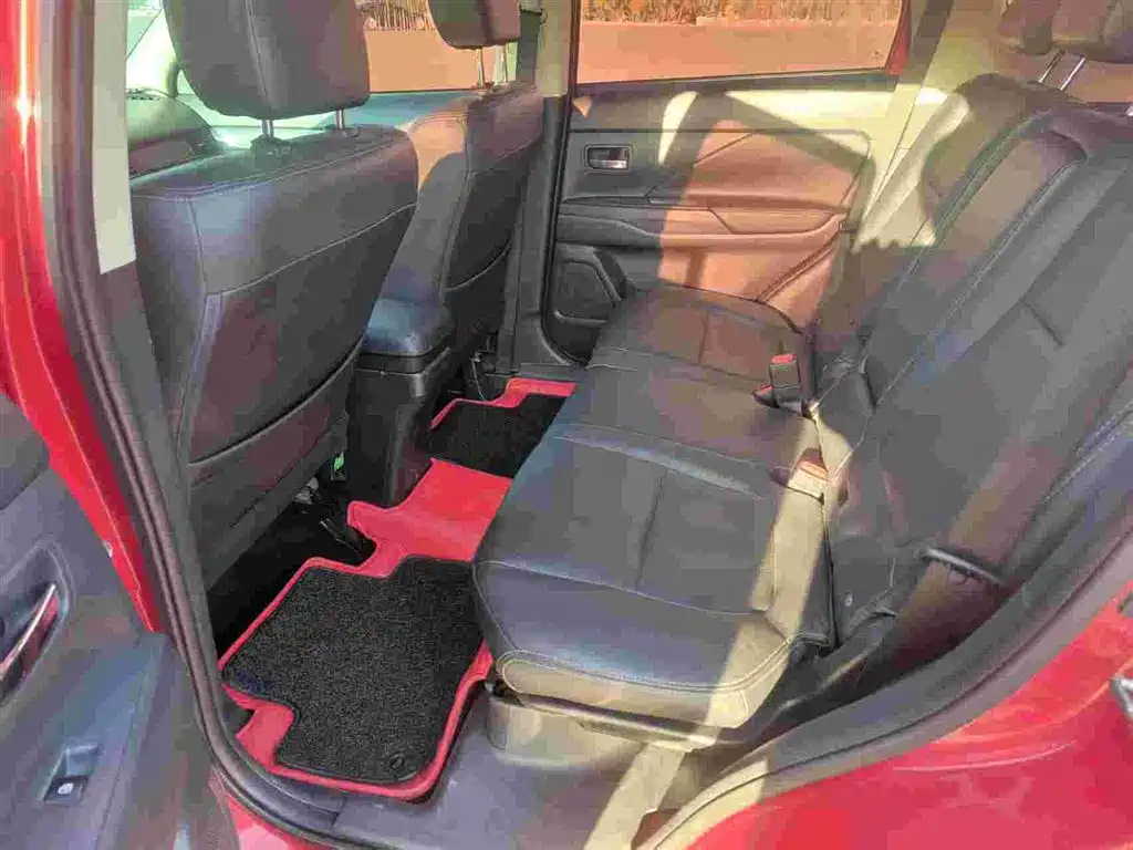 Mitsubishi Outlander 2017 2018 2.0L 2WD Glory Edition 5-seater