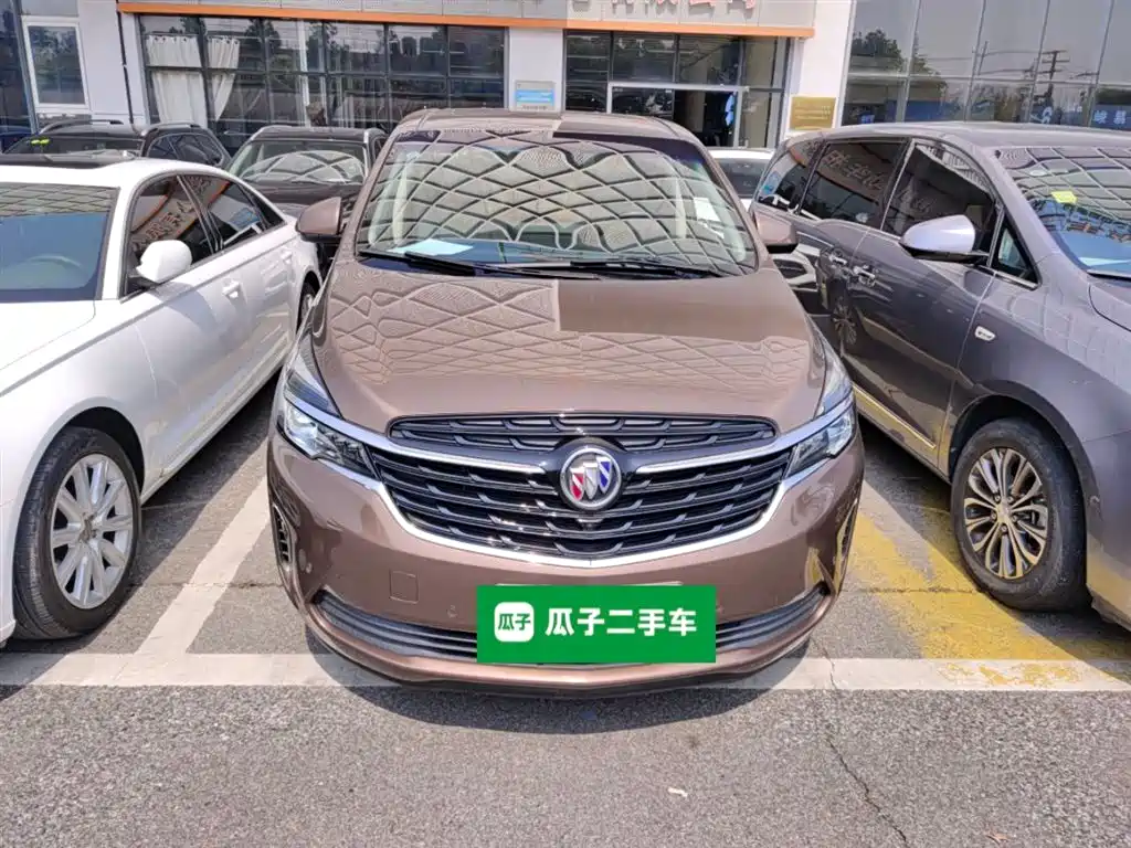 BUICK GL8