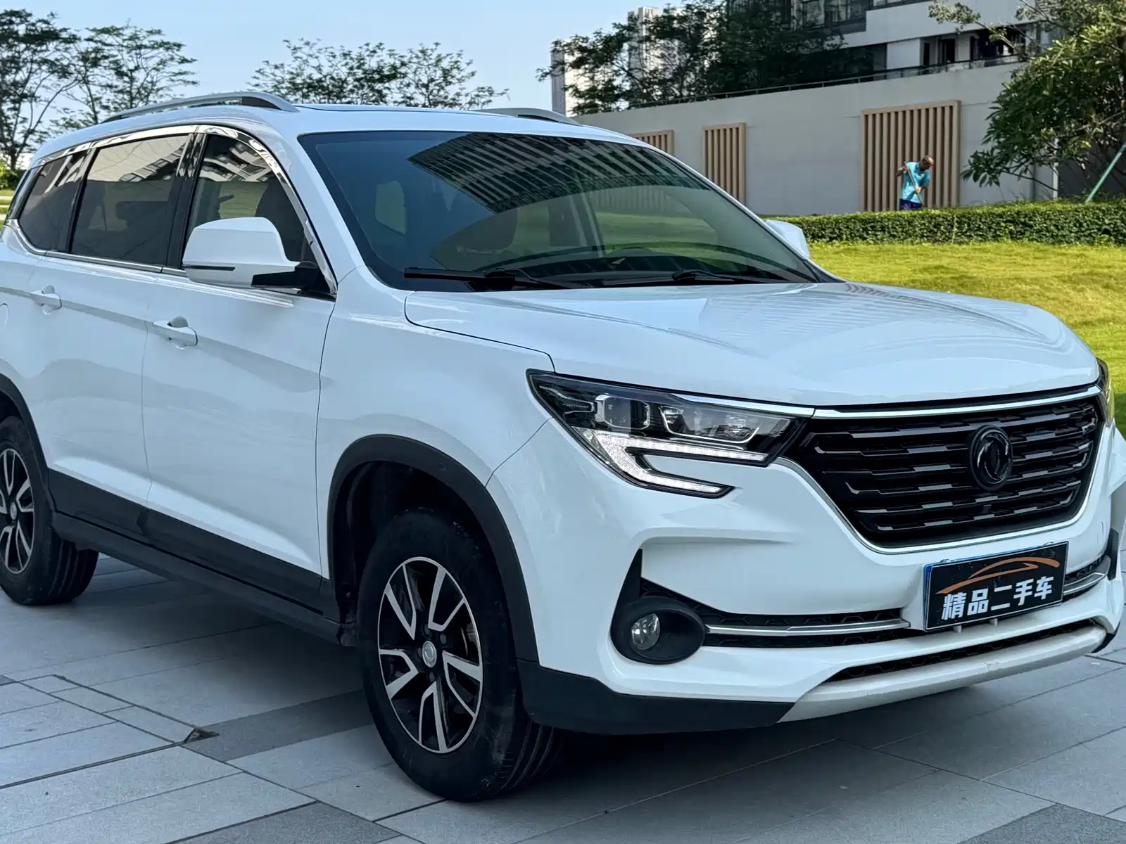 صورة 4 - Dongfeng Fengxing Fengxing T5