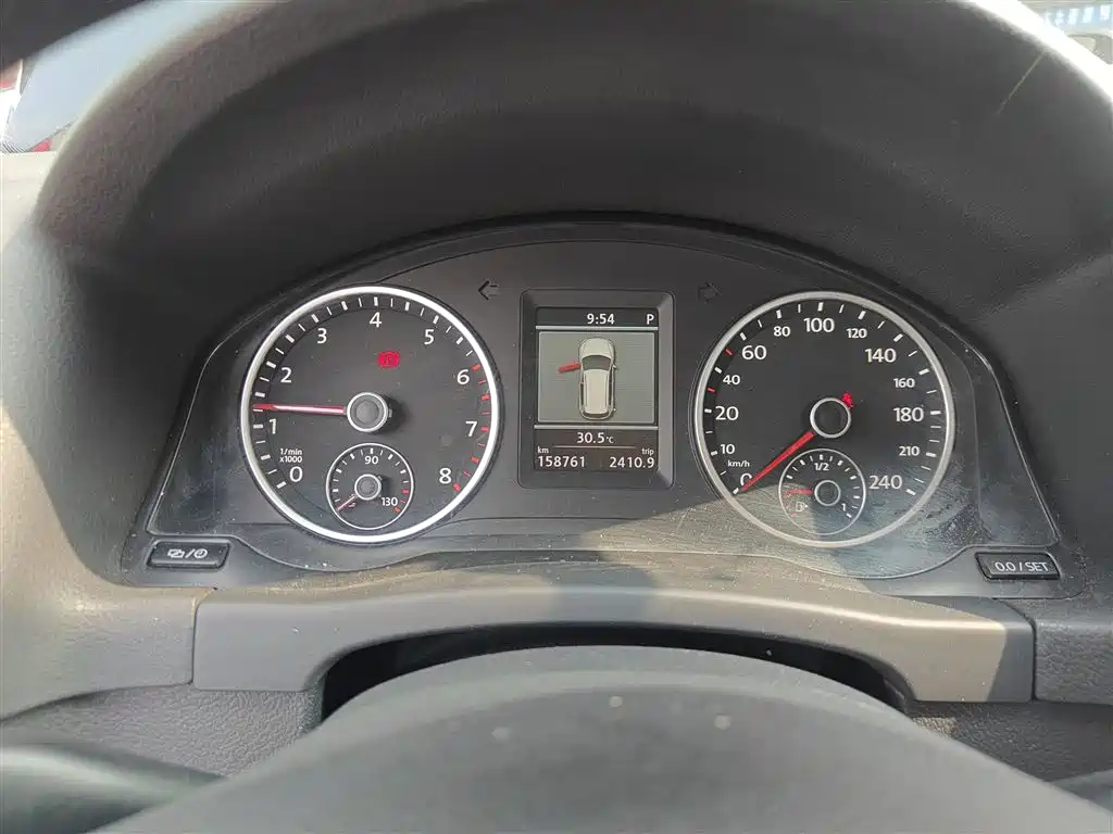 Volkswagen Tiguan 2013 1.8TSI Automatic 2WD Luxury Model фото 8