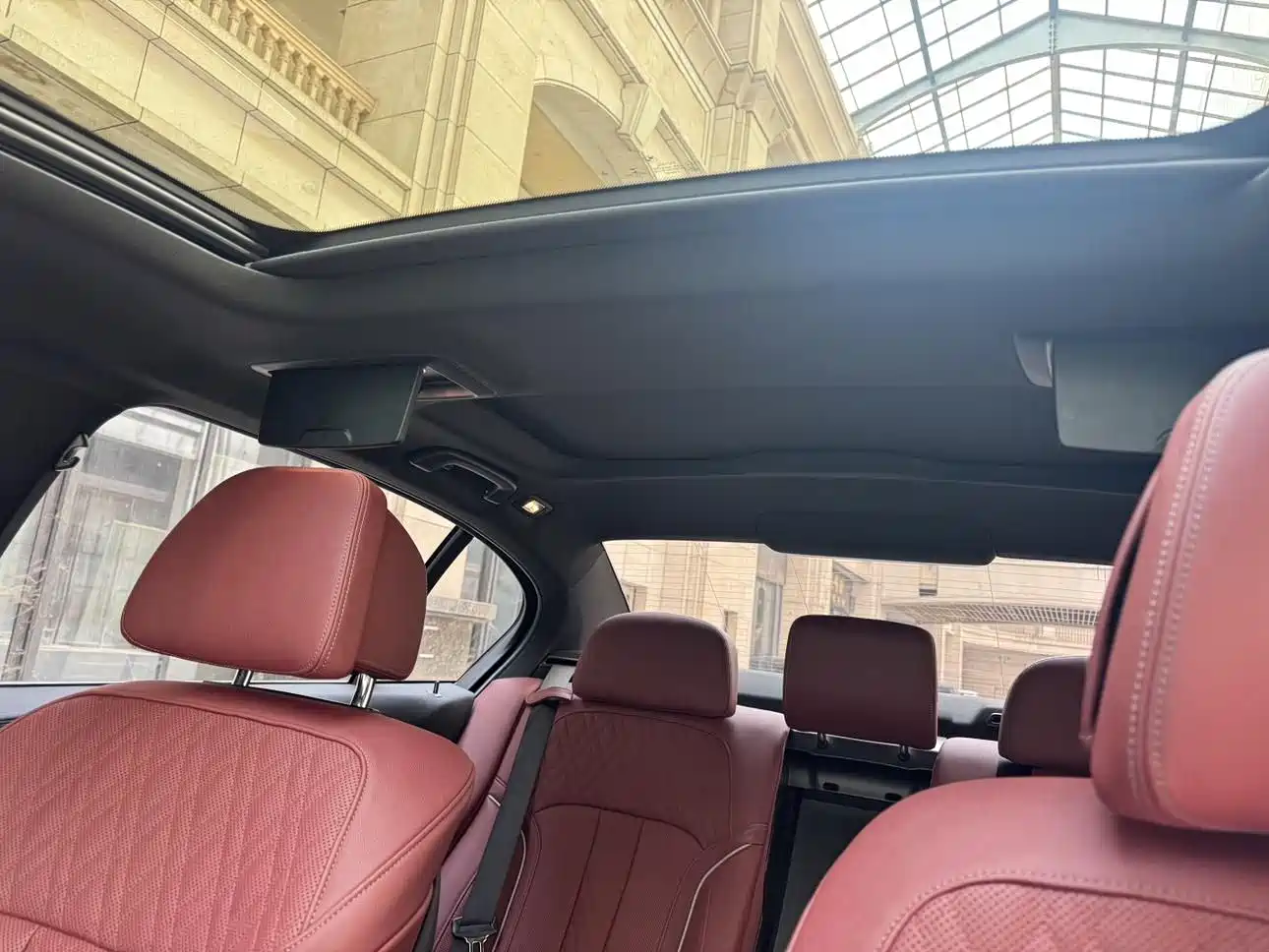 BMW 5 Series New Energy 2022 Facelift II 535Le Pioneer Edition M Sport Package фото 6