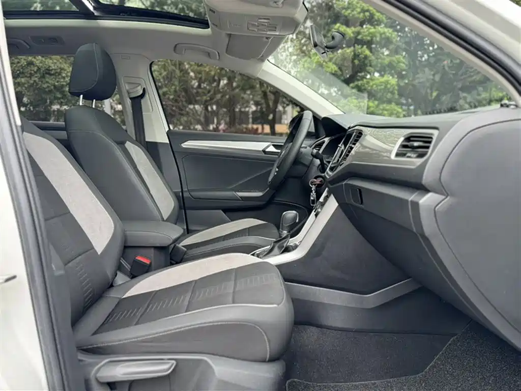 Volkswagen T-ROC 2021 Facelift 280TSI DSG 2WD Elite Smart Connect Edition фото 14
