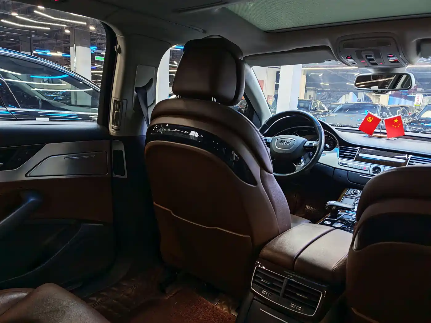 Audi A8 2017 A8L 45 TFSI quattro Comfort фото 12
