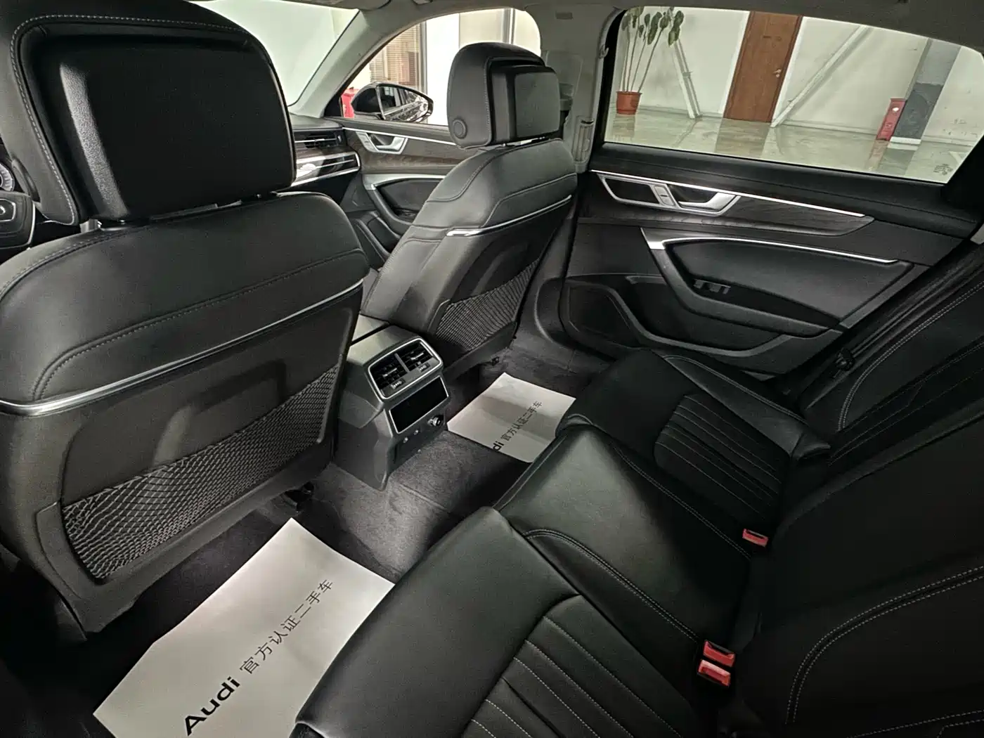 Audi A6L 2023 45 TFSI quattro Premium Elegance фото 14