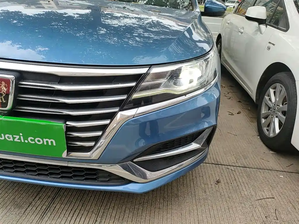 Roewe i6 2020 2020 PLUS 1.6L CVT 4G Connected Glory Flagship Edition
