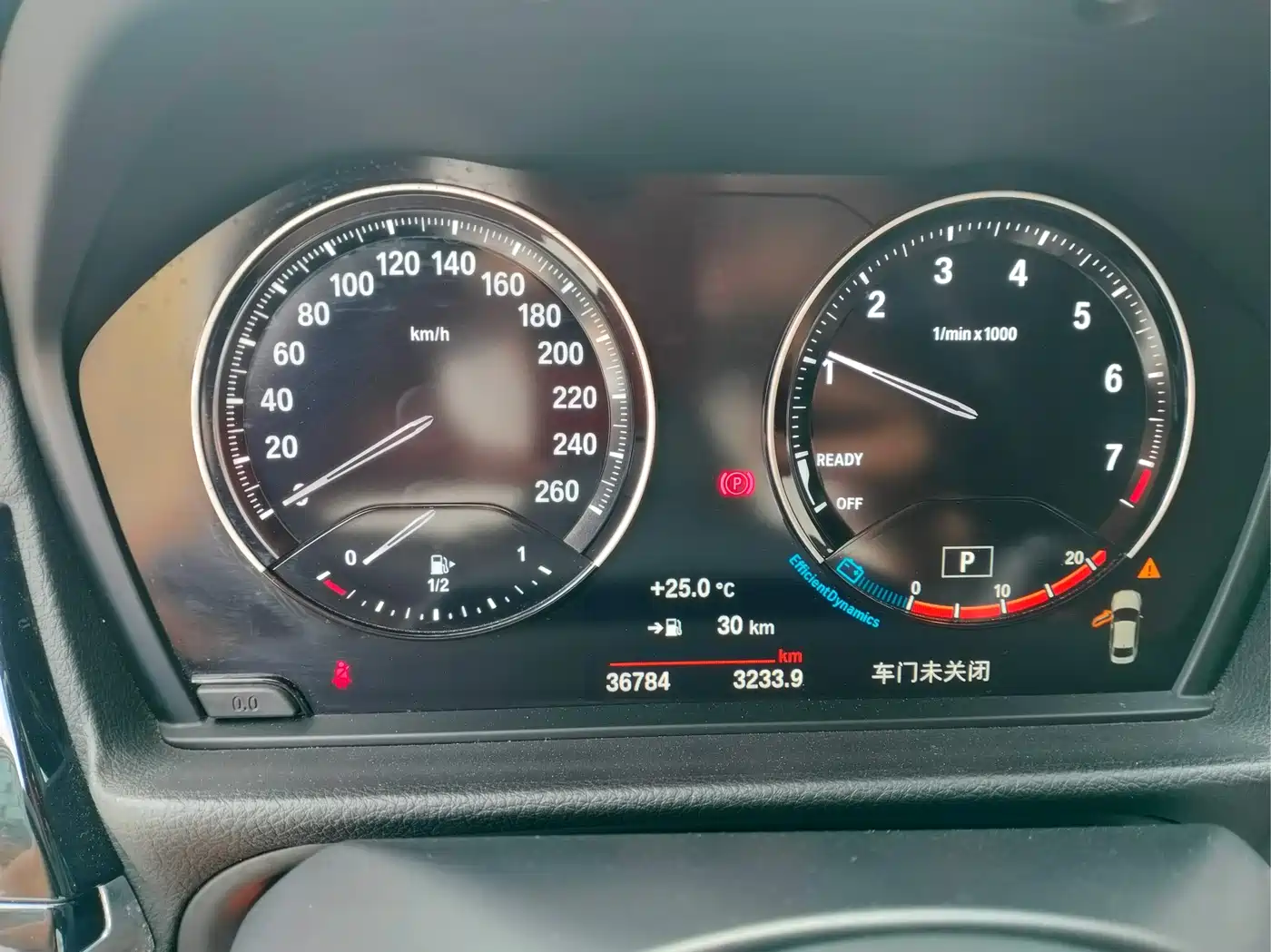 BMW 1 Series 2022 120i M Sport Shadow Edition фото 11