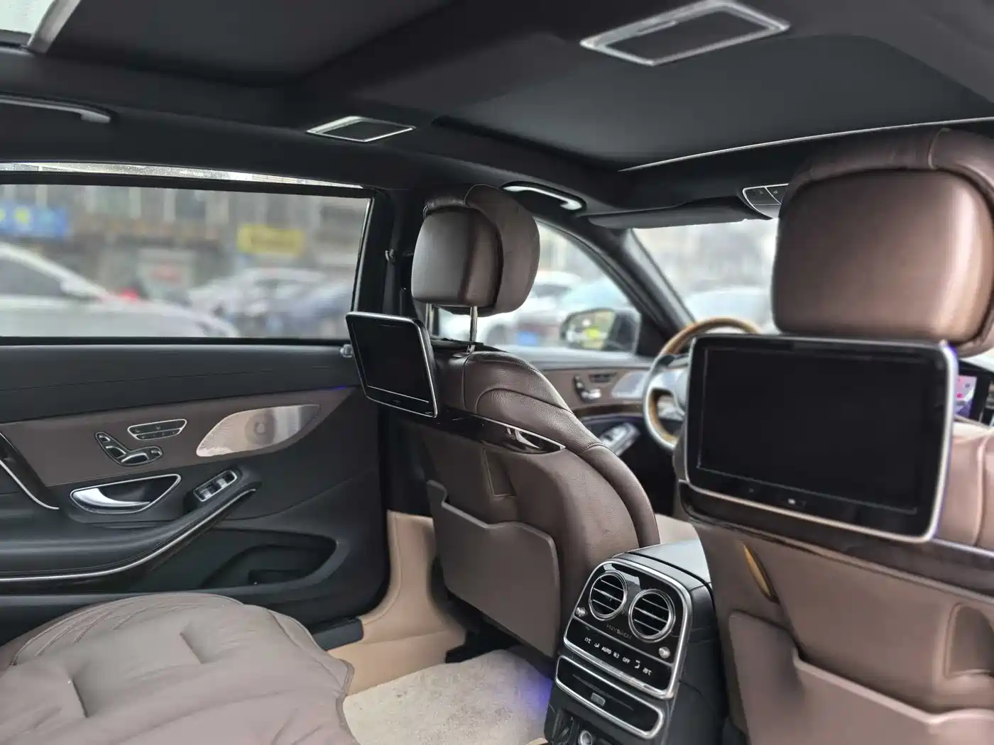 Mercedes-Benz Maybach S-Class 2015 S 400 4MATIC фото 5