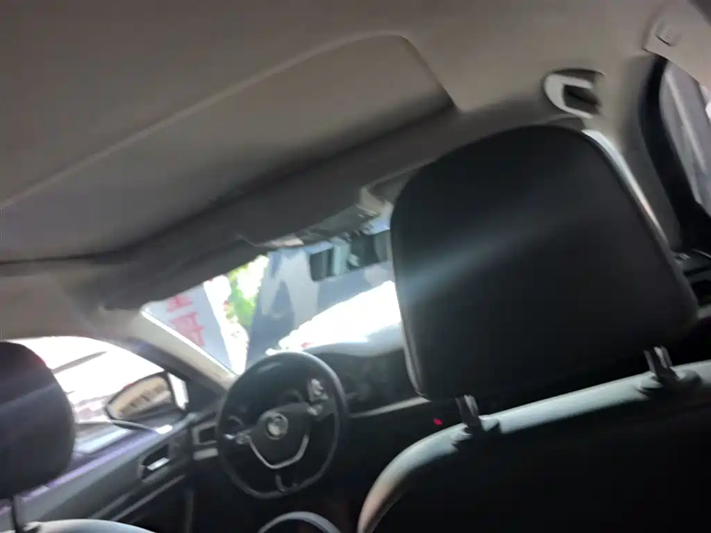 Volkswagen Lavida 2019 280TSI DSG Luxury Edition China VI фото 18