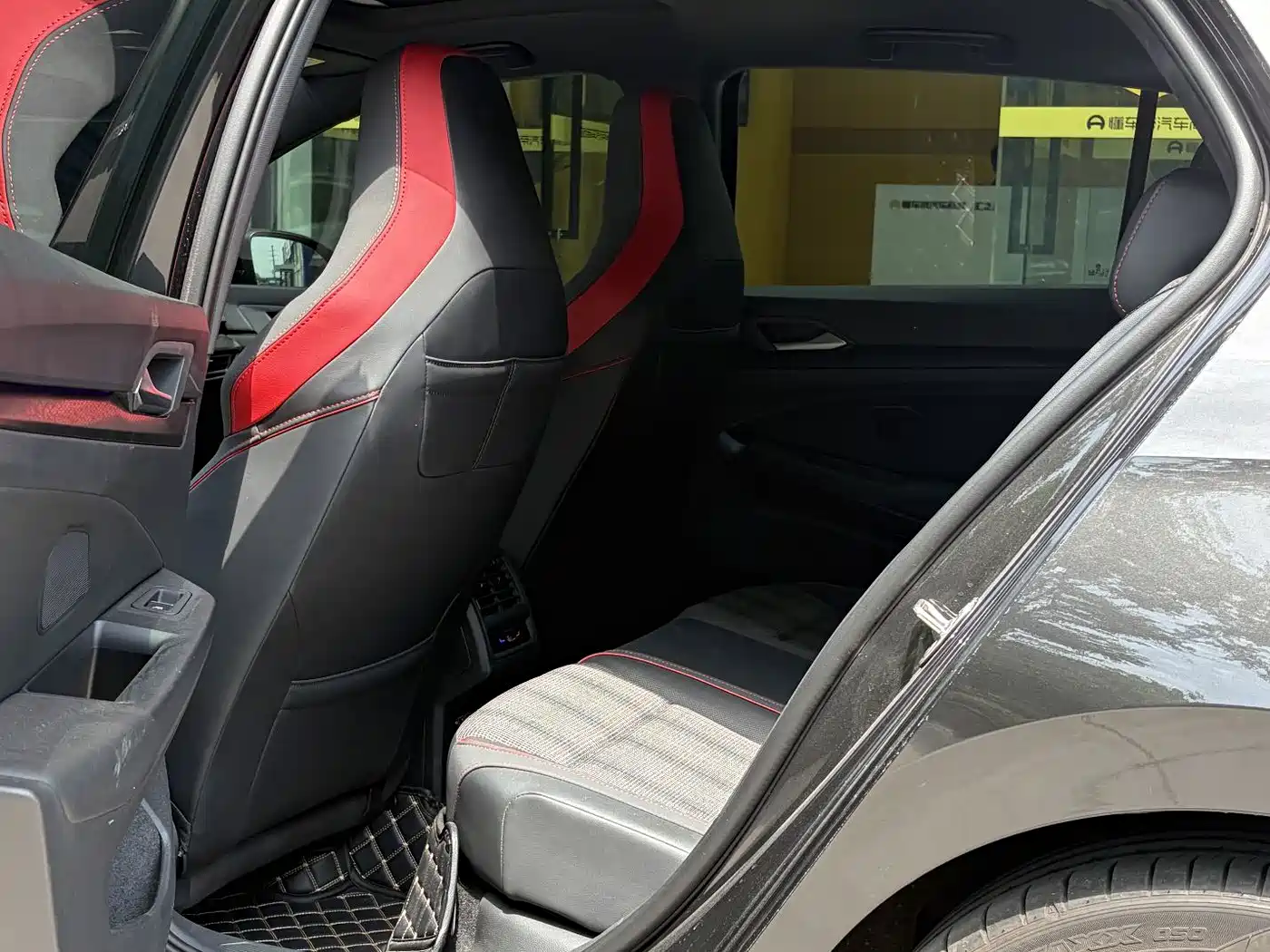 Volkswagen Golf GTI 2023 2021 Facelift 380TSI DSG GTI