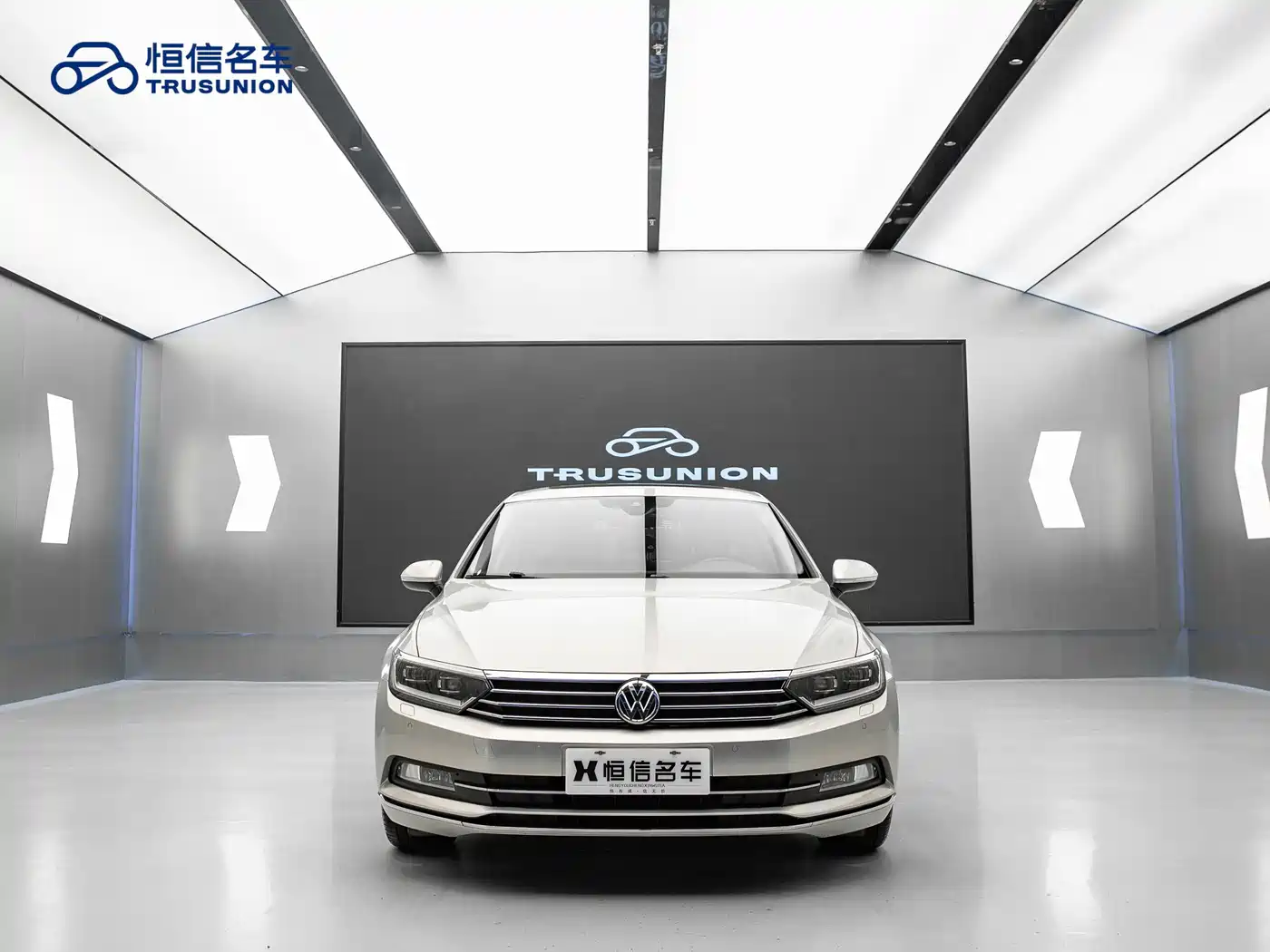 Фото 2 - Volkswagen Magotan