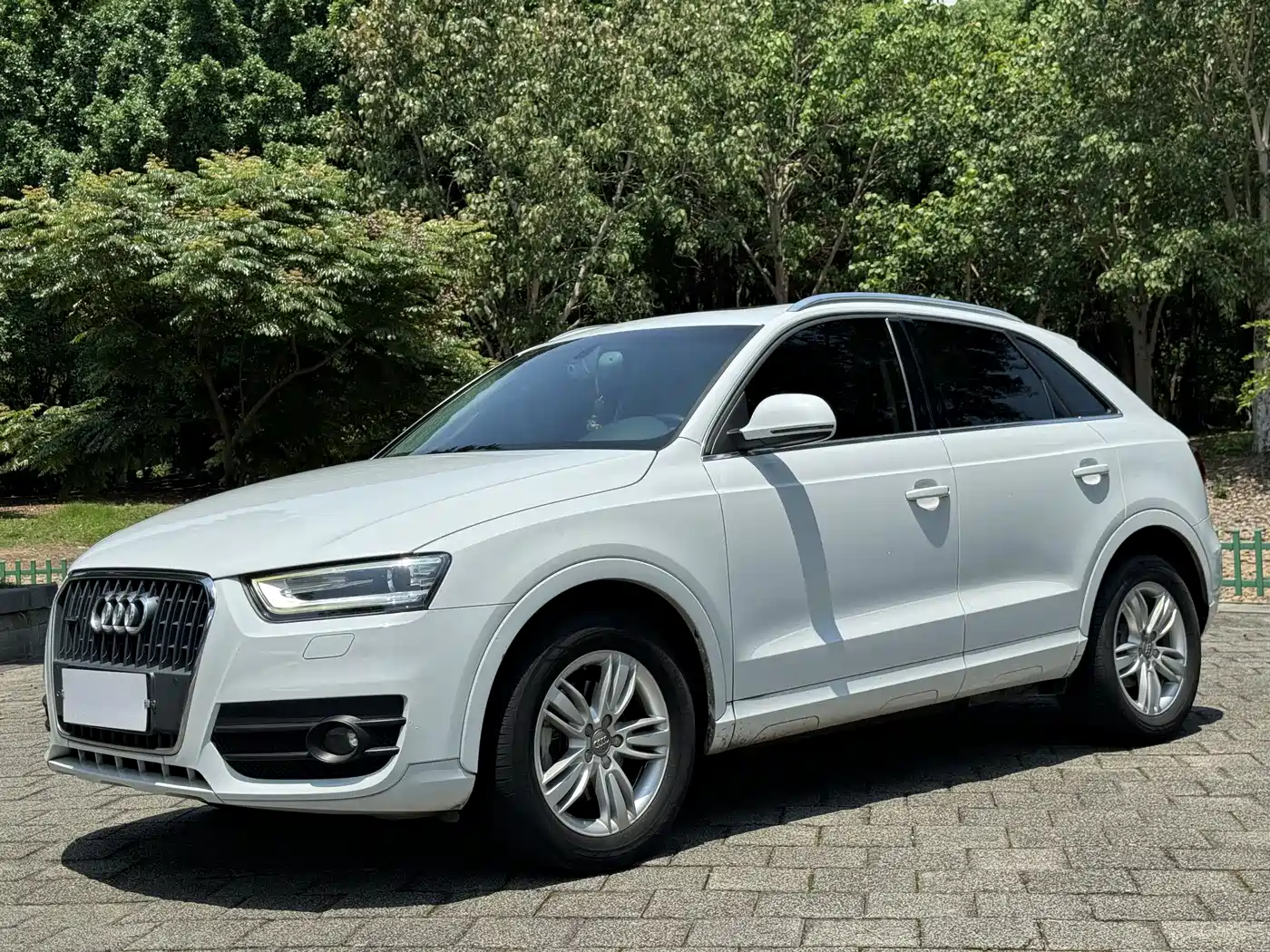 Audi Q3 2015 35 TFSI quattro Technology