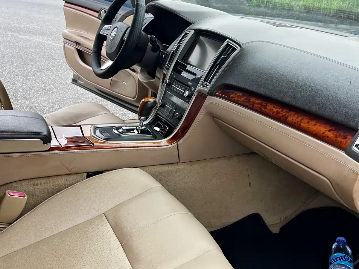 Cadillac SLS 2009 2007 Model 2.8 Luxury