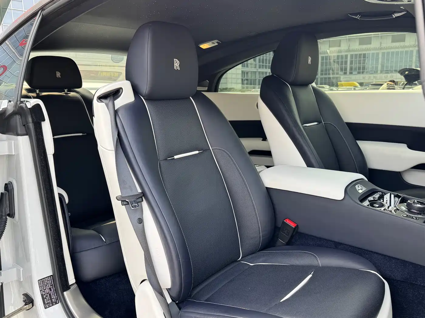 Rolls-Royce Wraith 2018 2017 6.6T Black Badge Edition