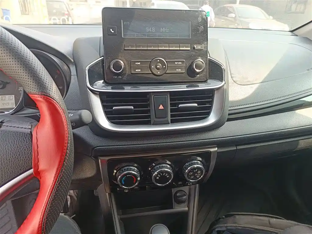 Toyota YARiS L Zhi Xuan 2020 Zhi Xuan X 1.5L CVT Luxury фото 13