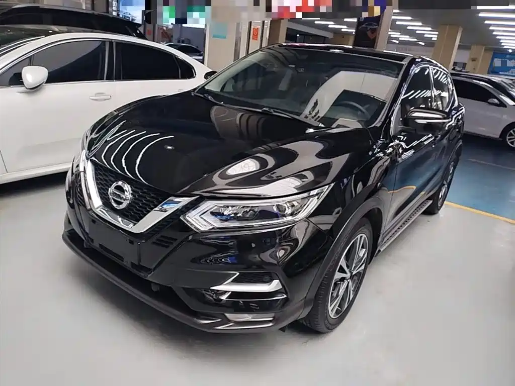 Nissan Qashqai 2021 2.0L CVT Luxury Version