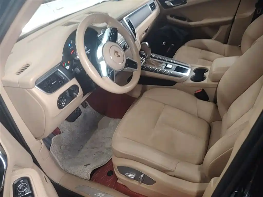 Porsche Macan 2014 Macan 2.0T фото 15