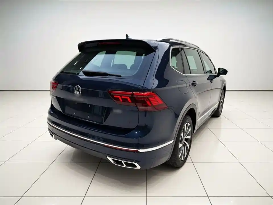 Volkswagen Tiguan L PHEV 2023 430PHEV Plug-in Hybrid Premium фото 10