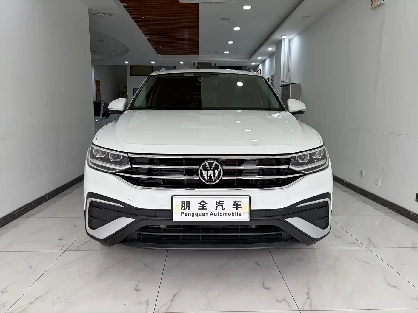 Volkswagen Tiguan L 2023 280TSI 2WD Trend Limited Edition фото 2