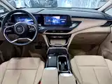 Фото 10 - Buick GL8