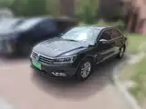 Фото 2 - Volkswagen Passat