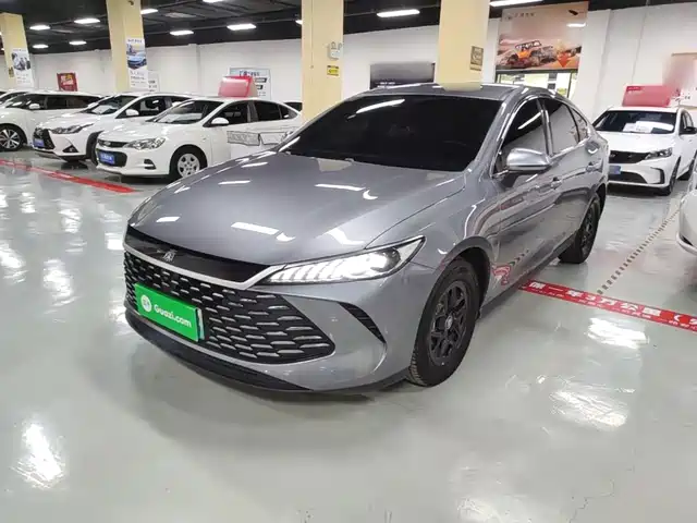 BYD Qin PLUS DM-i, система помощи водителю, 55KM, Лидер