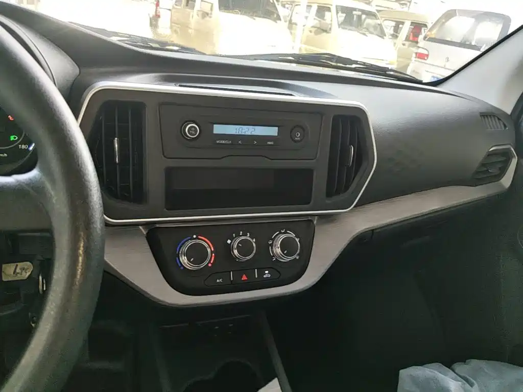 Changan Kaicheng Changan Ruixing M60 2024 2023 1.5L GDI Comfort Van 2-seater