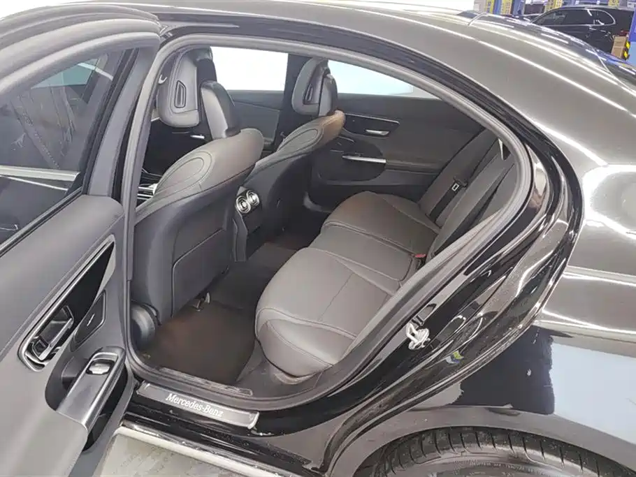 Mercedes-Benz C-Class 2022 Facelift C 260 L фото 11