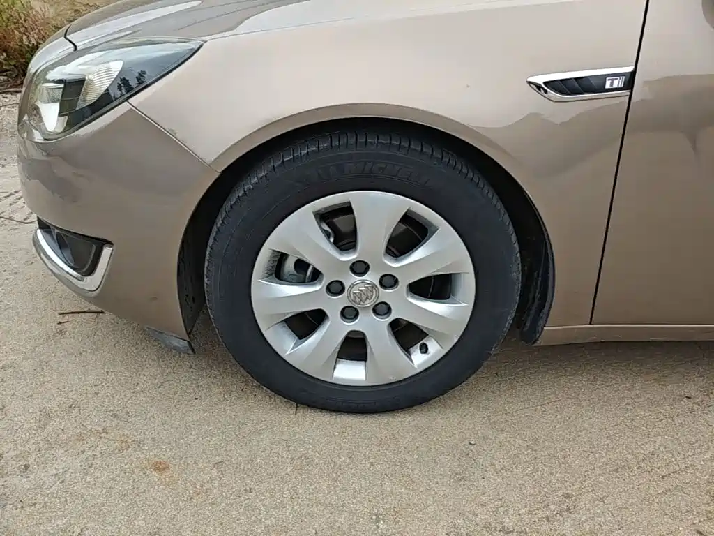 Фото 23 - Buick Regal