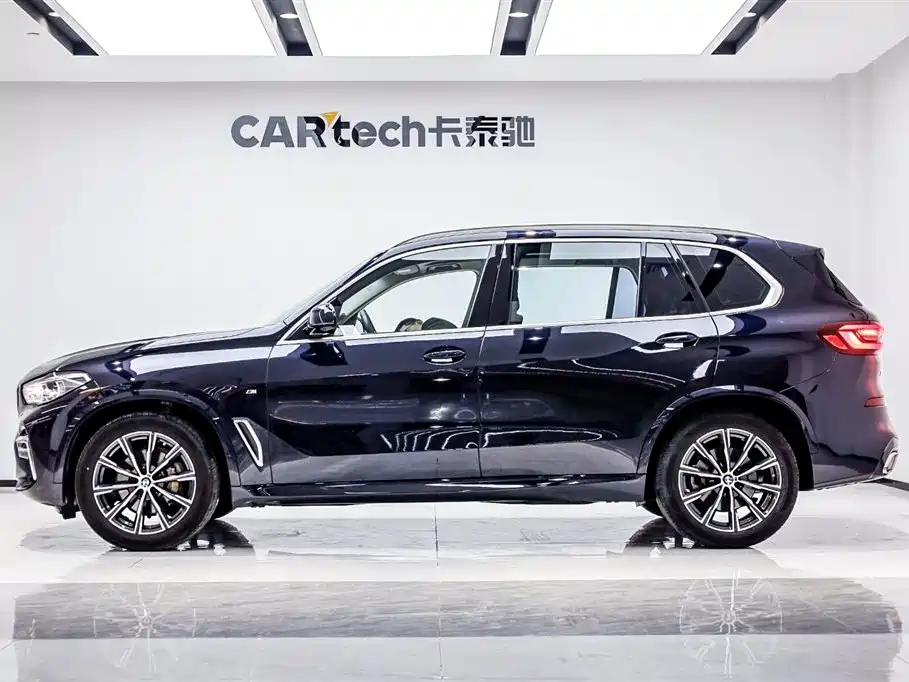 BMW X5 2022 Facelift xDrive 30Li Premium M Sport Package фото 9
