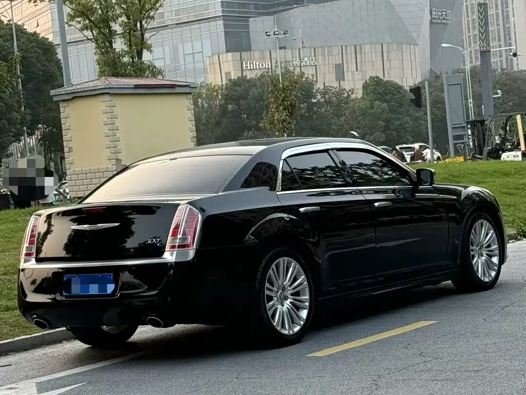 Chrysler 300C (Import) 2015 2014 3.0L Excellence Edition