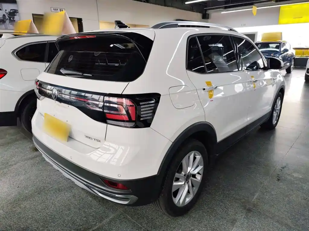 VOLKSWAGEN TU KAI