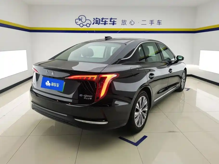 Hongqi E-QM5 2025 2024 Model 610km PLUS
