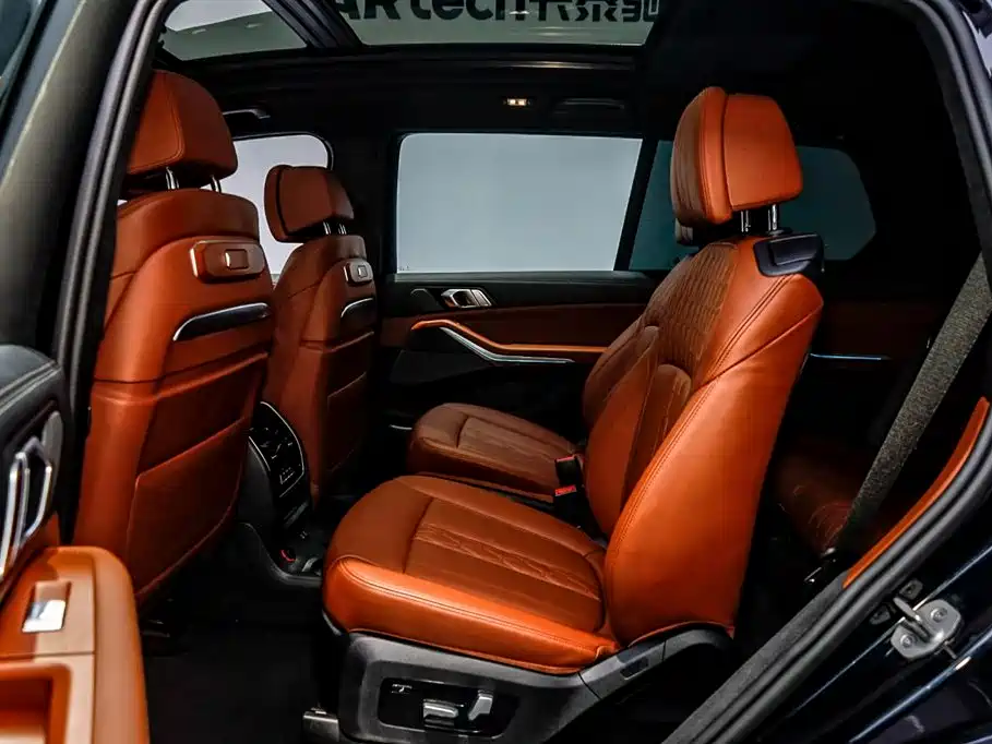 BMW X7 2023 xDrive40i Exclusive Luxury Package фото 38