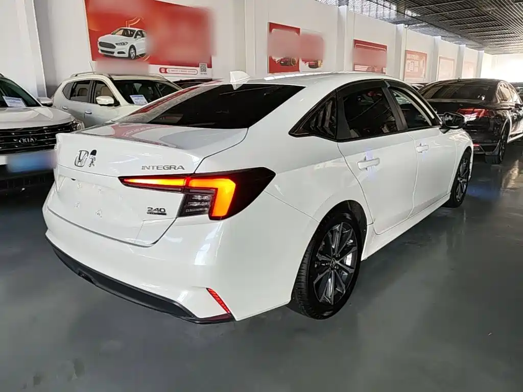 Honda Integra 2023 2023 240TURBO CVT Smart Enjoyment Edition