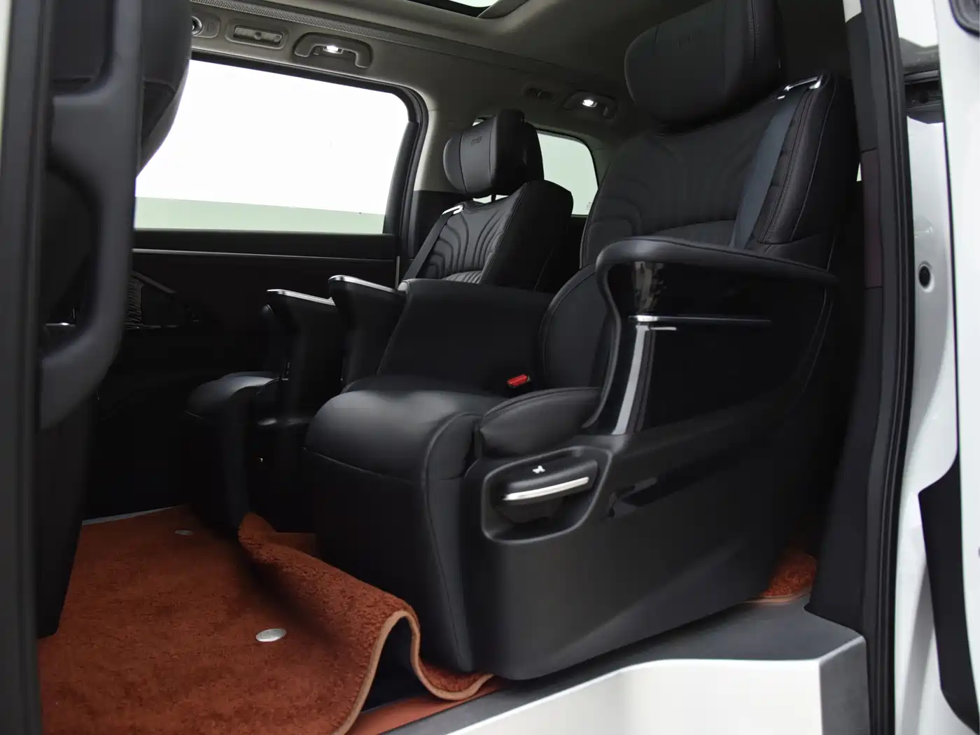 GAC Trumpchi Trumpchi M8 2024 Master Series 400T Premium Edition фото 17