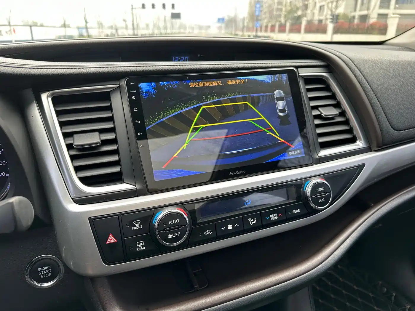 Toyota Highlander 2021 2.0T AWD Luxury 7-Seater фото 16