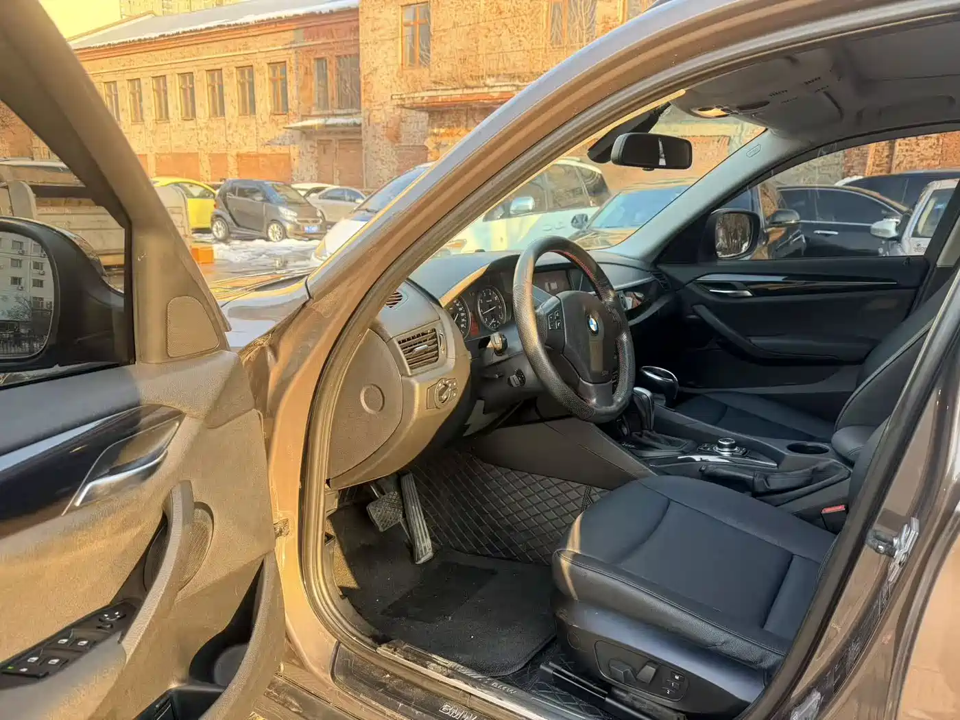BMW X1 (Import) 2012 xDrive20i фото 7