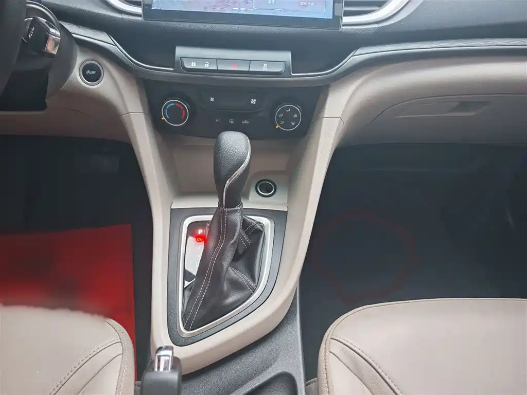 Buick Excelle 2016 15N Automatic Elite фото 10