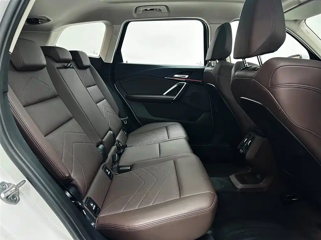 BMW X1 2023 sDrive20Li X Design Package фото 23