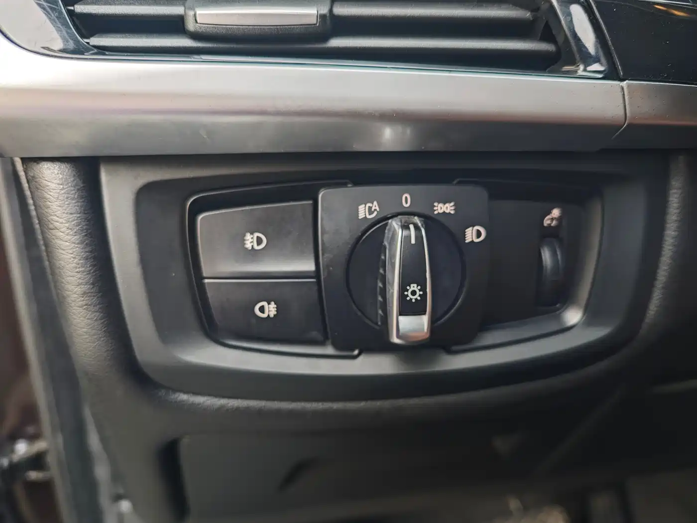 BMW X5 (Import) 2014 xDrive35i Leading фото 15