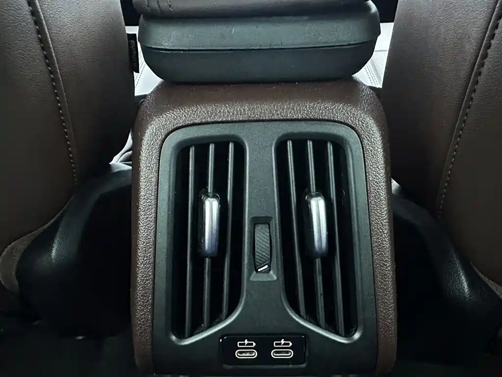 BMW X1 2023 sDrive20Li X Design Package фото 21