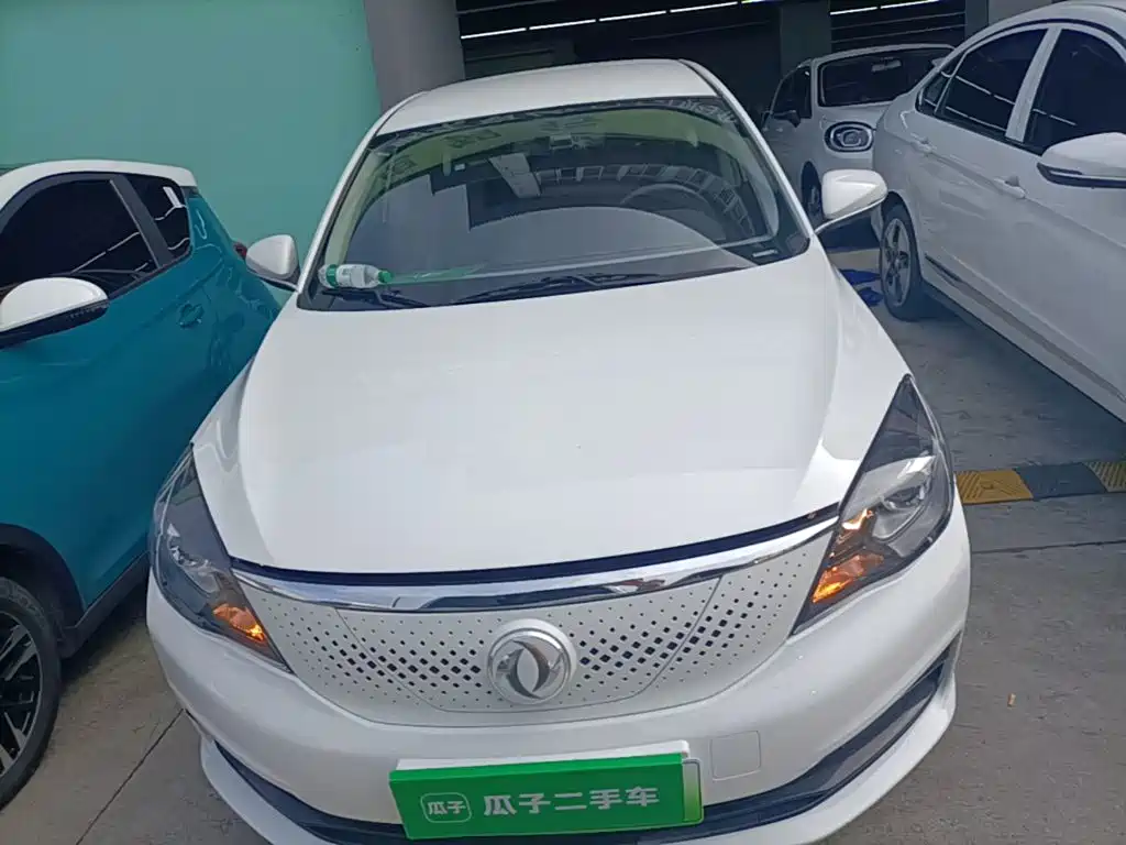 Dongfeng Aeolus Dongfeng Fengshen E70 2023 2023 400H Battery Swap Taxi Version