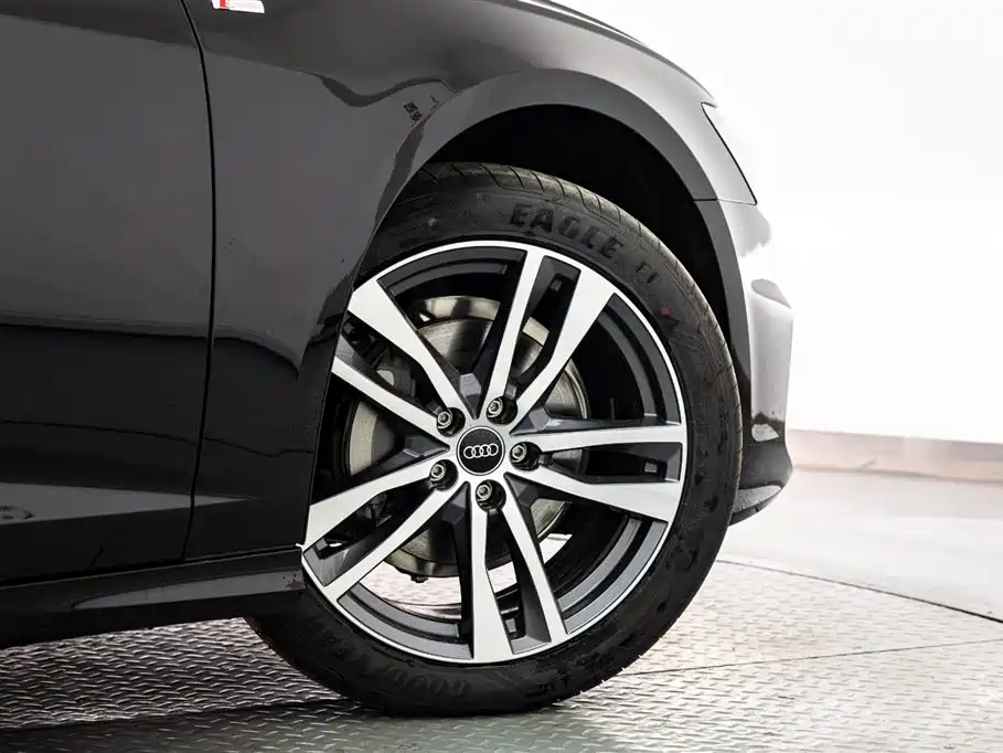 Audi A6L 2026 Model Year 40 TFSI Luxury Dynamic фото 15