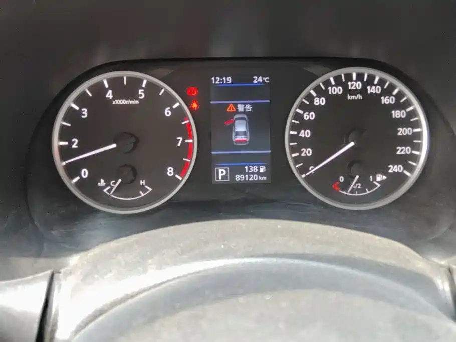 Nissan SYLPHY, миниатюра 13