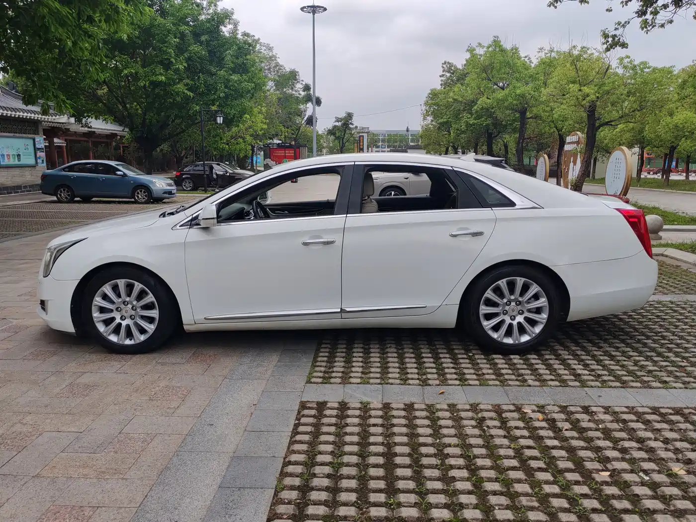Cadillac XTS 2014 28T Elite фото 21